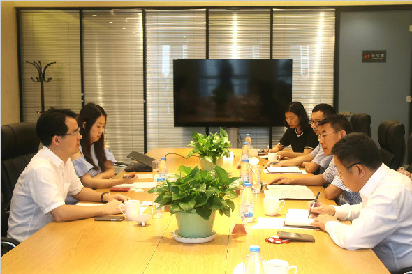 杭州東方嘉富公司客人來產(chǎn)發(fā)集團考察交流