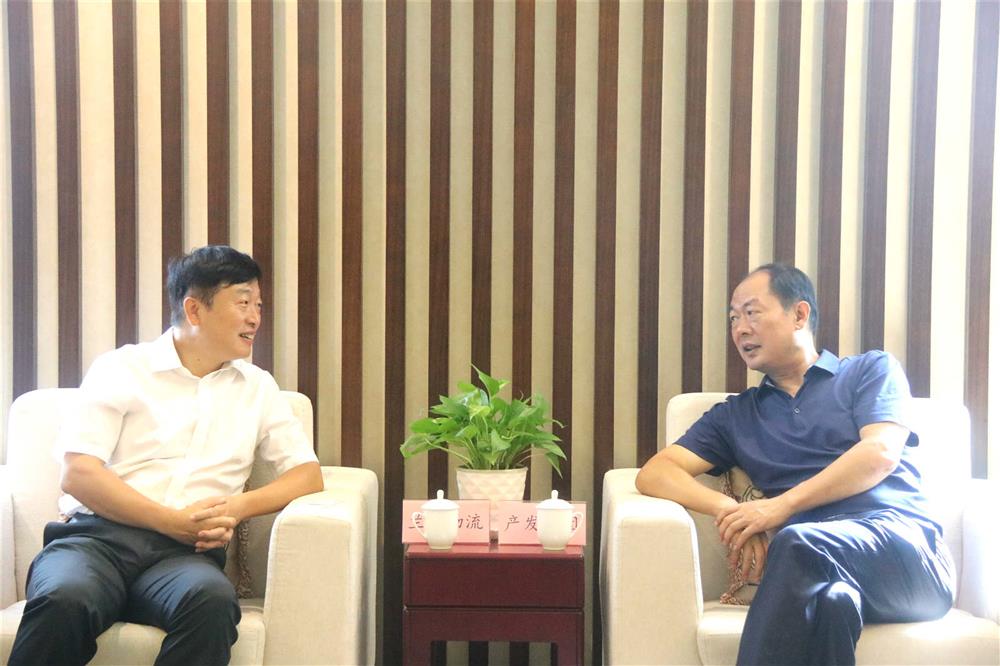 史同偉李磊會見山東蘭劍物流公司客人