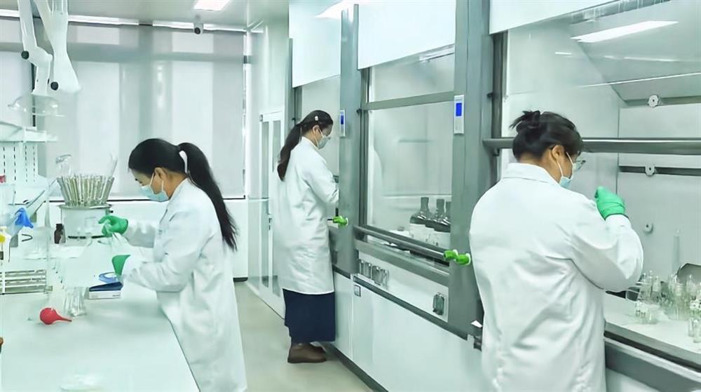 快落地、快建設(shè)、快投產(chǎn)、快達(dá)效！ 產(chǎn)發(fā)健康醫(yī)藥產(chǎn)業(yè)谷一期交付并投入試產(chǎn)